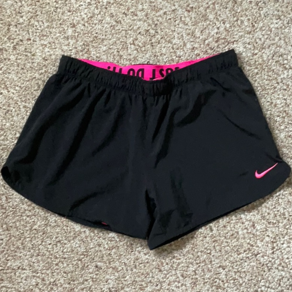 Lined Nike shorts